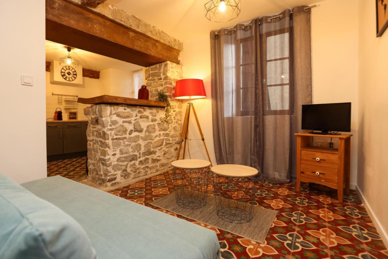Du Charme Medieval Conciergeriedamecarcas Apartamento *